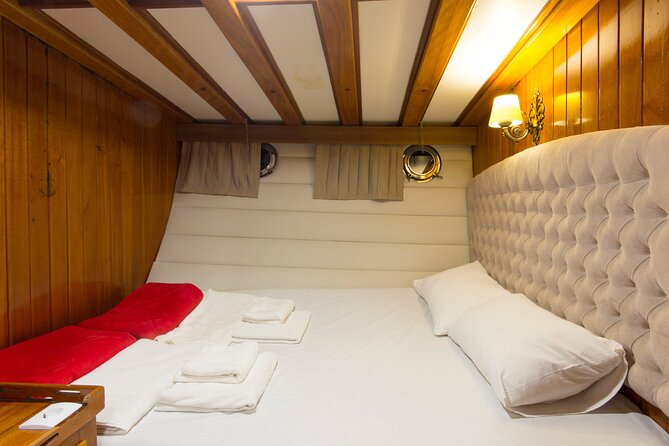 8-day/7-night Corfu Cruise - Corfu Gulet Cruise Value: what your $821.48 buys in real life