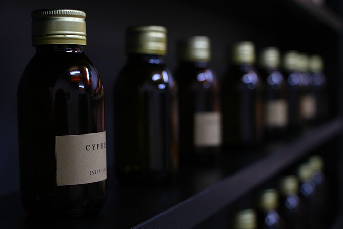 Choe Luxury Candle Making Workshop - Scent selection in a Mediterranean mood: your candle’s personality
