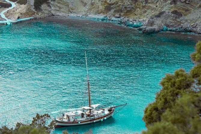 Corfu Benitses Cruise Tour to Blue Lagoon - The Boat Experience: Mattresses, Music at a Human Volume, and Room to Lounge