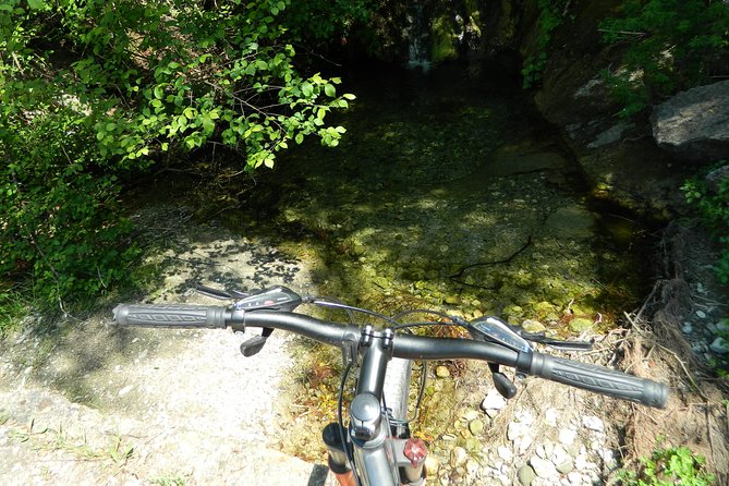 Corfu by bike: Countryside, Forests and Villages - Second stop: Doukades and an old-style village café moment