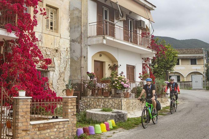 Corfu by bike: Countryside, Forests and Villages - Getting started smoothly: bikes, helmets, and the 9:00 am plan