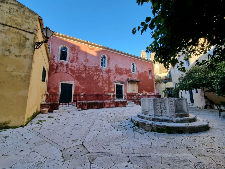 Corfu: Historic Buildings and Great Personalities Tour - Campielo: The Historic Neighborhood Feel (and Why It Matters)