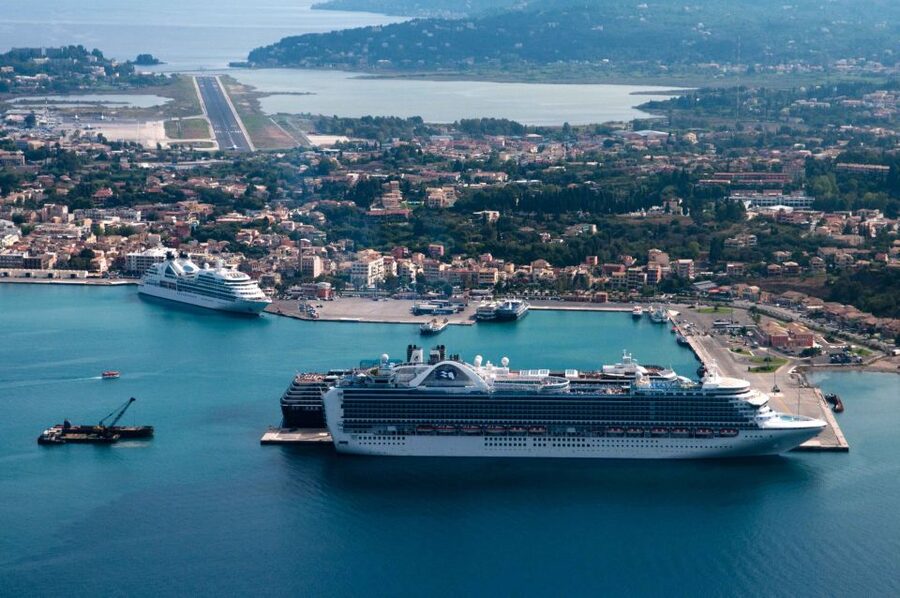 Corfu: Private Customized Tour - Visitor center break, shopping time, and self-paced wandering