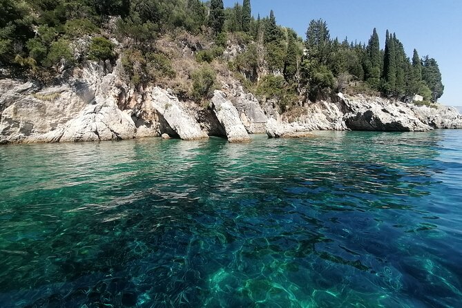 Corfu:Private sailing yacht cruise for up to 10 guests - Quick take