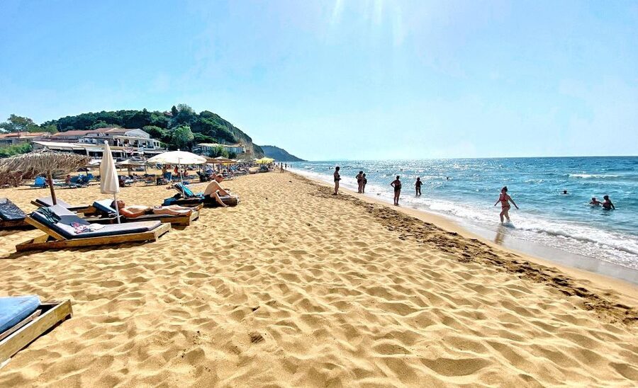 Corfu: Shore & Shared Tour – Achilleion, Mon Repos, Old Town - What to bring and how to plan for mosquitoes and weather