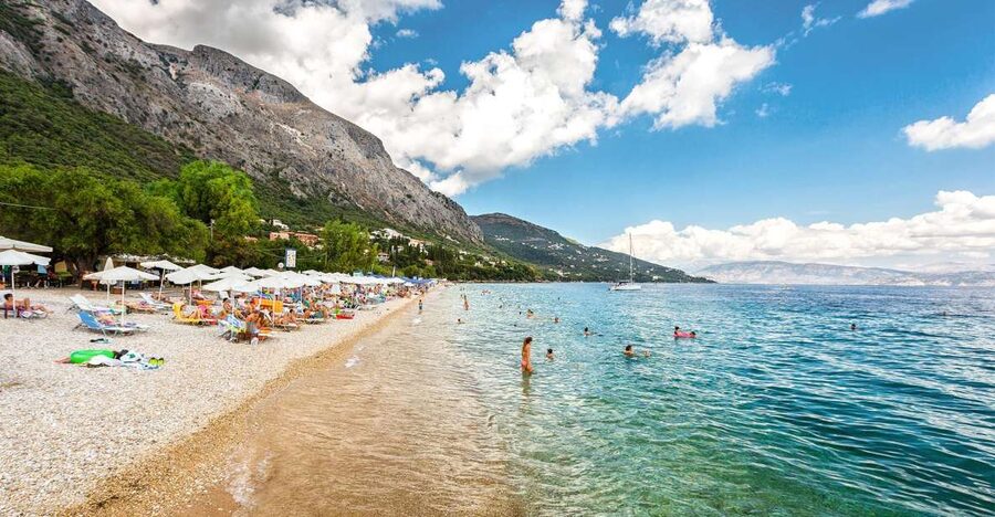 Corfu: Shore & Shared Tour – Kassiopi & Canal d’Amour - Getting picked up: Port & Sette Venti and the comfort factor