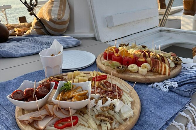 Corfu: Sunset Cruise on a Wooden Vessel with Cocktails & Bites - Mon Repos Palace and Park: A Classic Royal-Era Scene