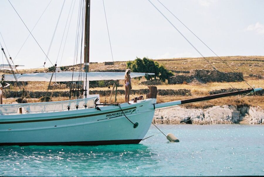 Corfu: Sunset Cruise on Classic Boat with Cocktails & Snacks - Pontikonissi and the Sunset Spot Near Mouse Island