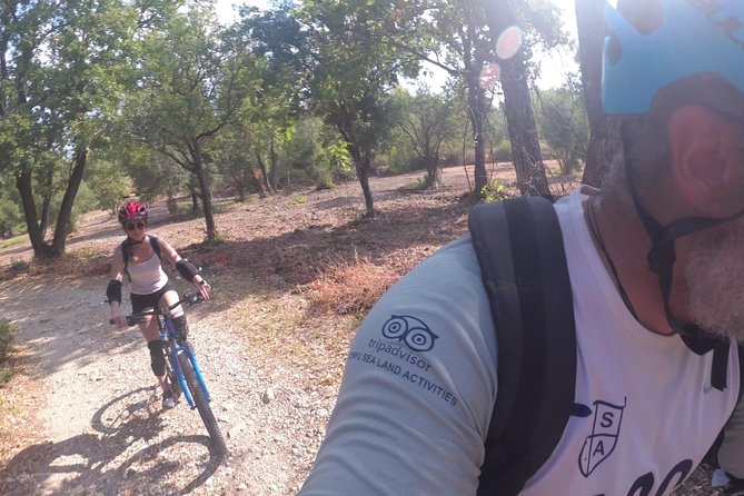 e-MTB Tour - Durrells Farm & Crab Lake [30Km - 18Mi] - Price and value at $130.12 per person