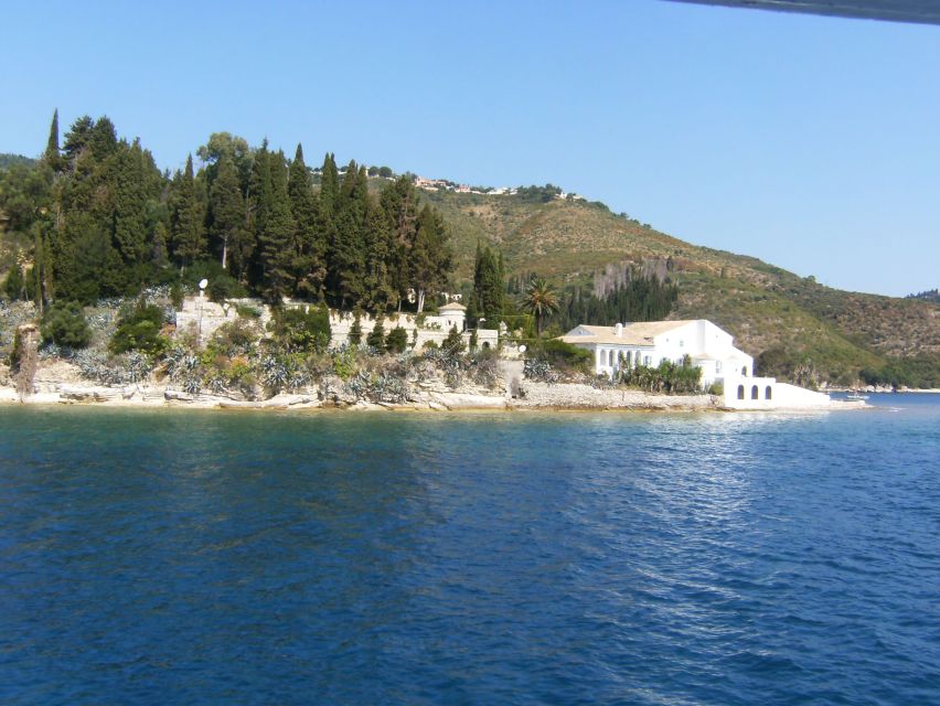 East coast cruise - Sightseeing and Lunch - Key things you’ll notice on this Corfu cruise