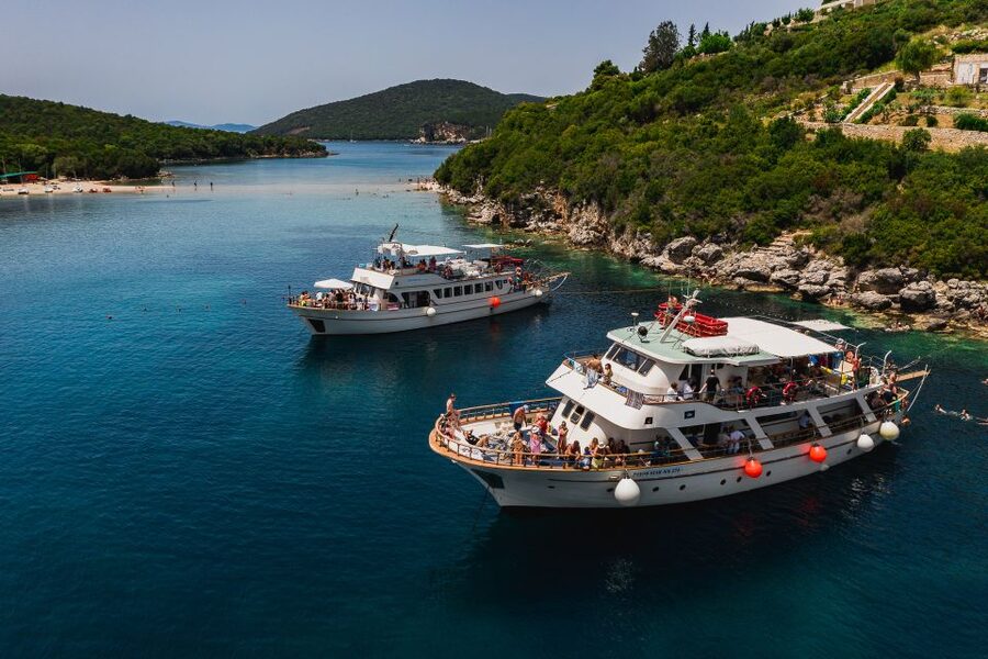 From Benitses/Lefkimmi: Blue Lagoon & Papanikolis Cruise - Bella Vraka beach: a shorter swim with a more secluded feel