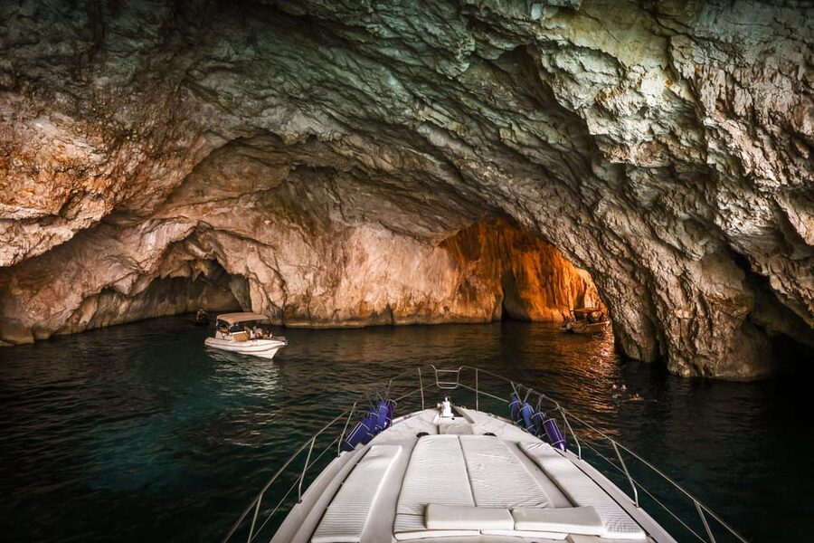 From Corfu: Luxury Yacht Cruise to Paxos and Antipaxos - Gaios free time: lunch, shopping, and pacing yourself