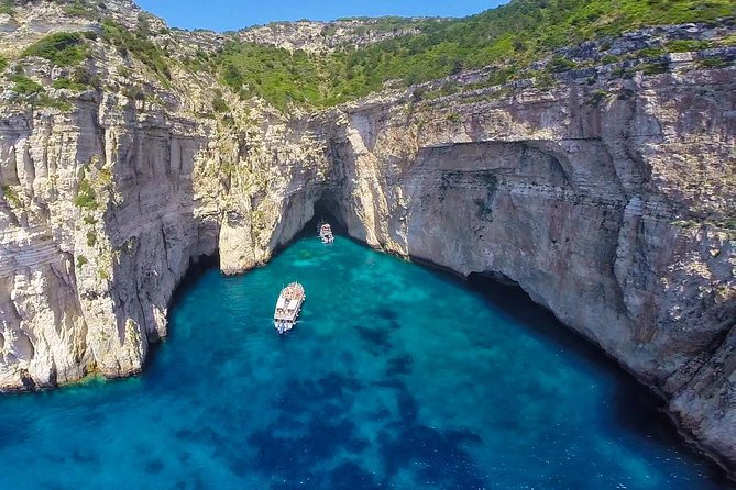 Full-Day Boat Tour of Paxos Antipaxos Blue Caves from Corfu - Antipaxos swimming: what to expect from the Mesovrika stop
