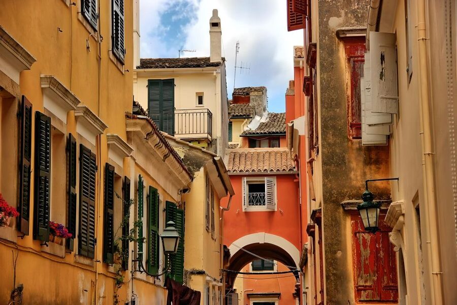 Lets Get Lost in the alleys of Corfu Old Town - St. Spyridon Church and New Fortress: From Sacred to Strategic