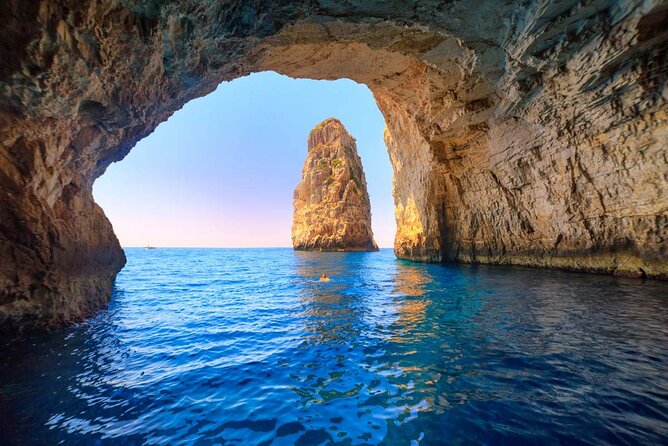 Paxos and Antipaxos Cruise from Corfu - Antipaxos swimming: stunning water, shared space