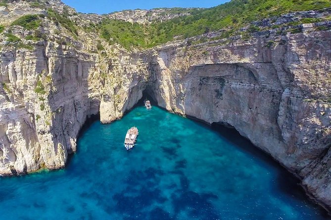 Paxos Antipaxos Blue Caves (Lakka Village) from Corfu - Antipaxos at Mesovrika Beach: Your One-Hour Swim and Snorkel Window
