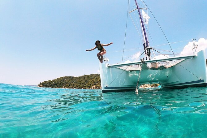 Private Full Day Cruise in Corfu on Lagoon Catamaran - The On-Board Experience: Snacks, Drinks, WiFi, and a Speaker That Gets Used