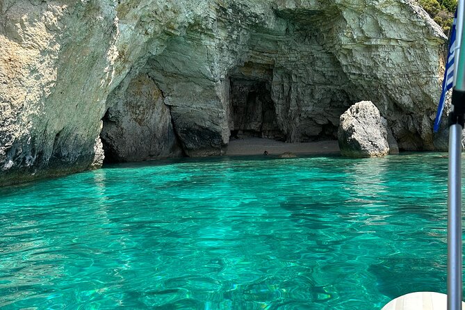 Private Skippered cruise from Corfu to Paxos/Antipaxos islands - Northeast Paxos sprint: last chances for photos and water time