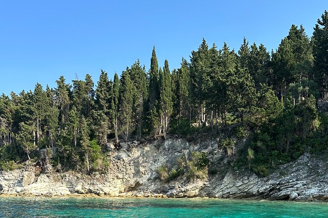 Private Skippered cruise from Corfu to Paxos/Antipaxos islands - What the boat ride feels like: speed, shade, and comfort