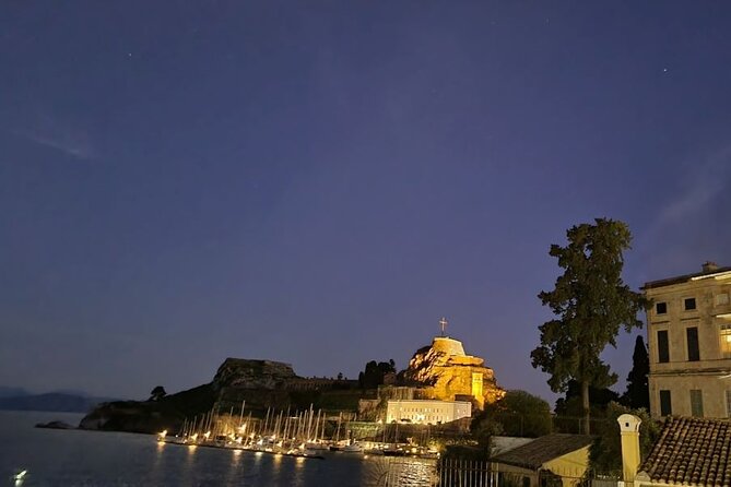 Small Group: Corfu Evening Walking Tour with a Glass of Wine - Corfu Old Town at Dusk: A 2-Hour Walk That Feels Just Right