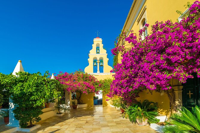 Small Group Corfu Town & Island Sightseeing Tour - The guide element: Leonidas and the human pace