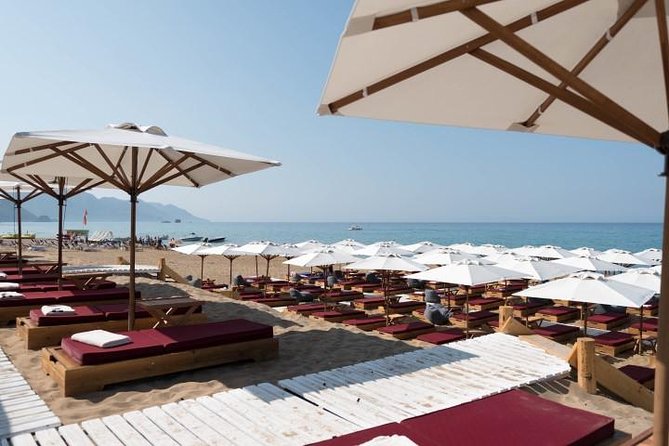 The Amazing Glyfada Beach - Footing, hills, and small “watch-outs” that matter