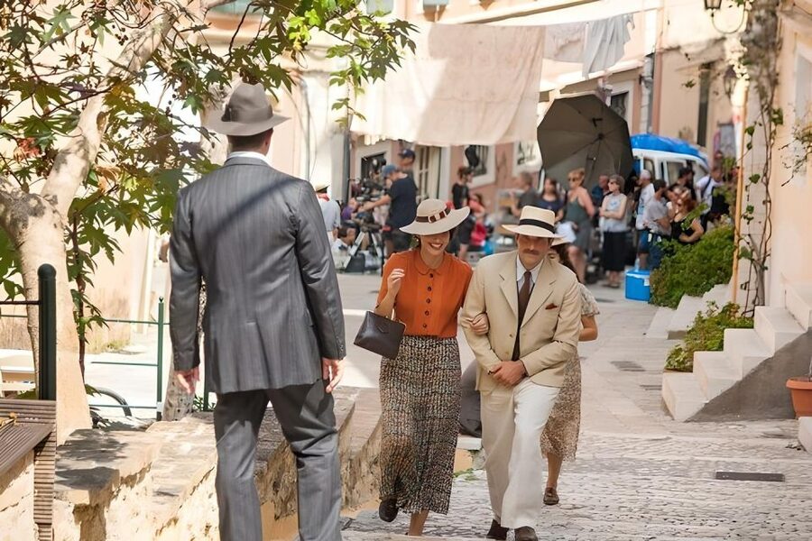 The Durrells in Corfu Town Filming Tour - Durrell’s garden pace: how the 2 hours actually play out